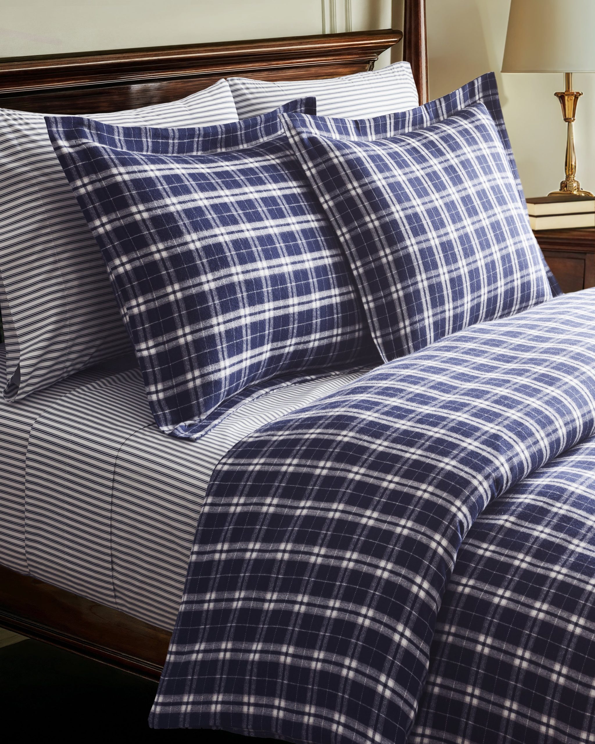 Flannel Duvet Set in Oxford Tartan - Image 3