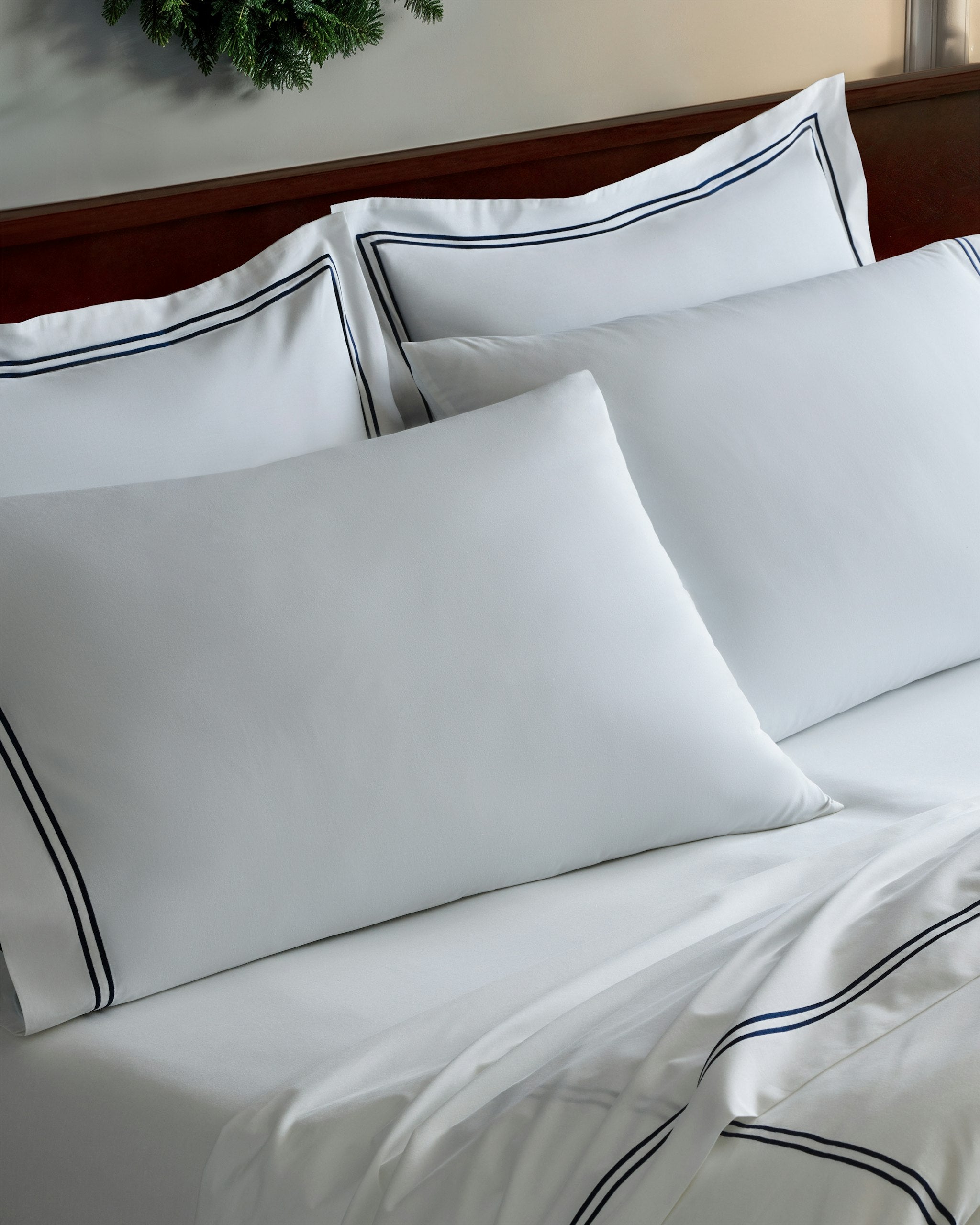 Luxe Premium Percale Euro Sham in Sweethearts - Image 9